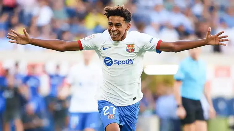 Liga : le FC Barcelone régale et inflige une manita à Valence