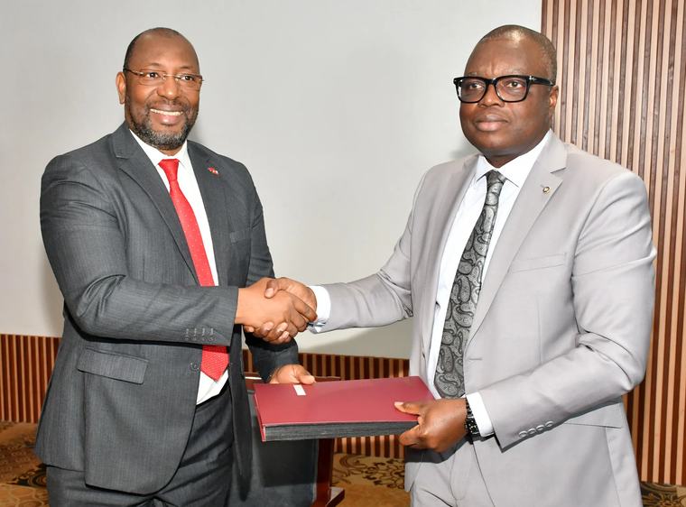 Deux et trois roues L’assurance se rapproche des motocyclistes avec Uba Bénin et le Pool Aa Gie