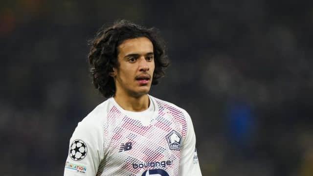 Manchester City : Ayyoub Bouaddi disponible pour le déplacement à Crystal Palace